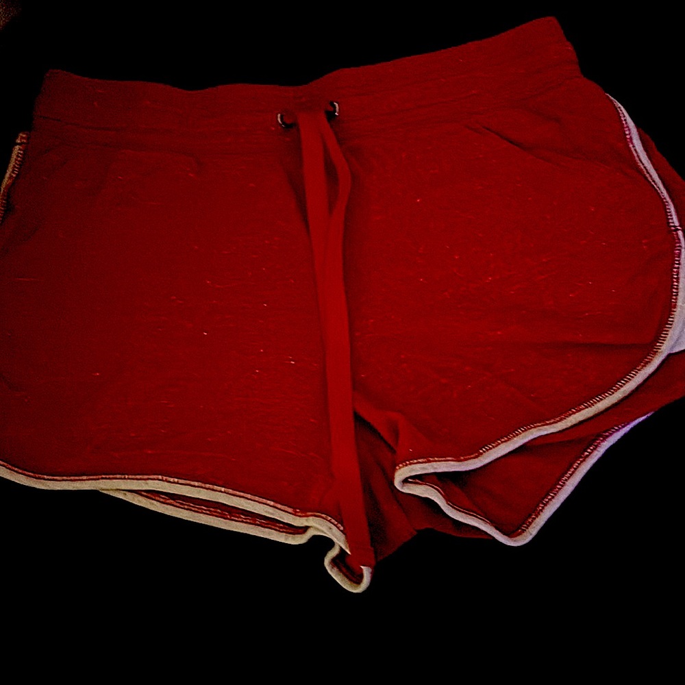 Red shorts with adjustable waist